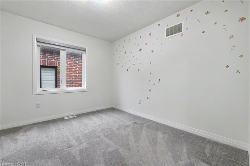 9 Prince Philip Boulevard, Ayr, ON - Indoor Photo Showing Other Room