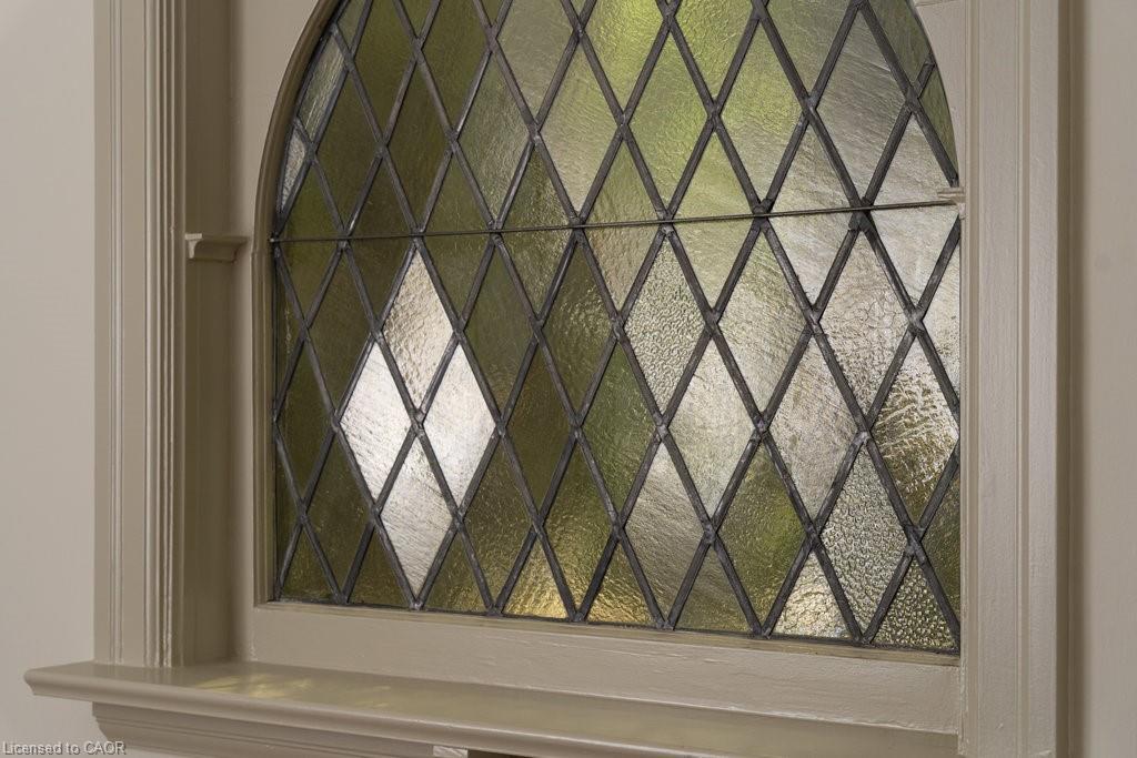 36 Mountwood Avenue, Hamilton, ON - Indoor