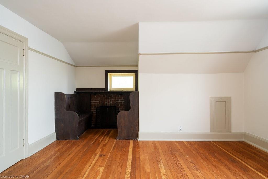 36 Mountwood Avenue, Hamilton, ON - Indoor Photo Showing Other Room