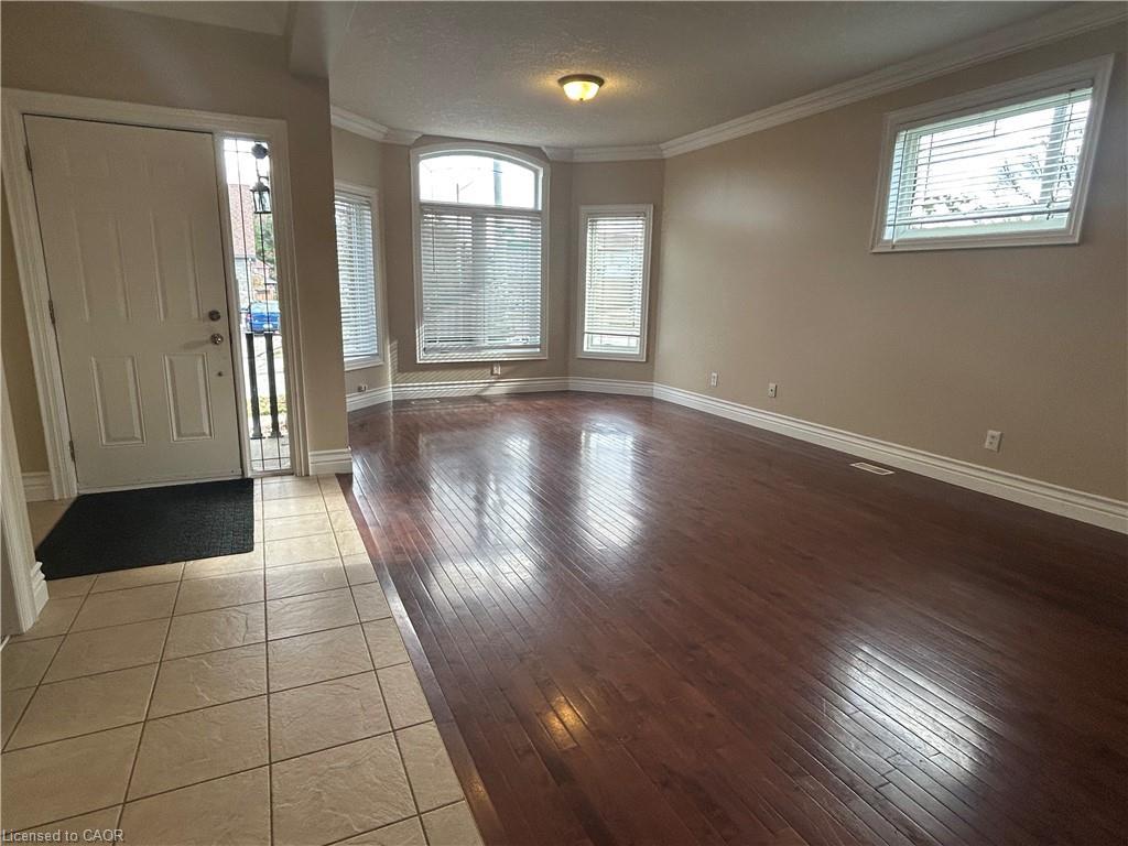 3 Booty Lane, Cambridge, ON - Indoor Photo Showing Other Room