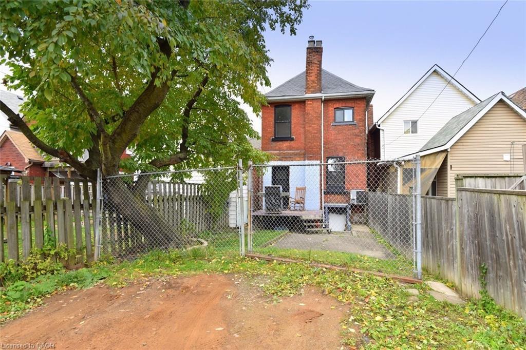 56 Kinrade Avenue, Hamilton, ON - Outdoor