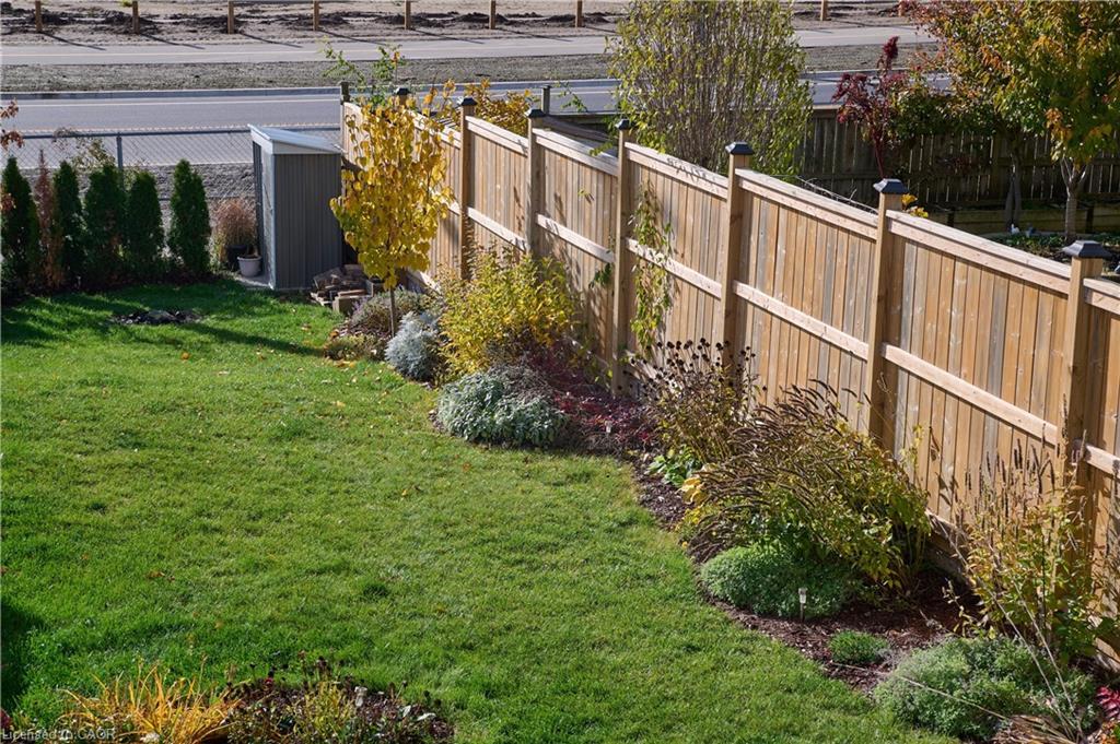 212 Red Clover Court, Kitchener, ON - Outdoor