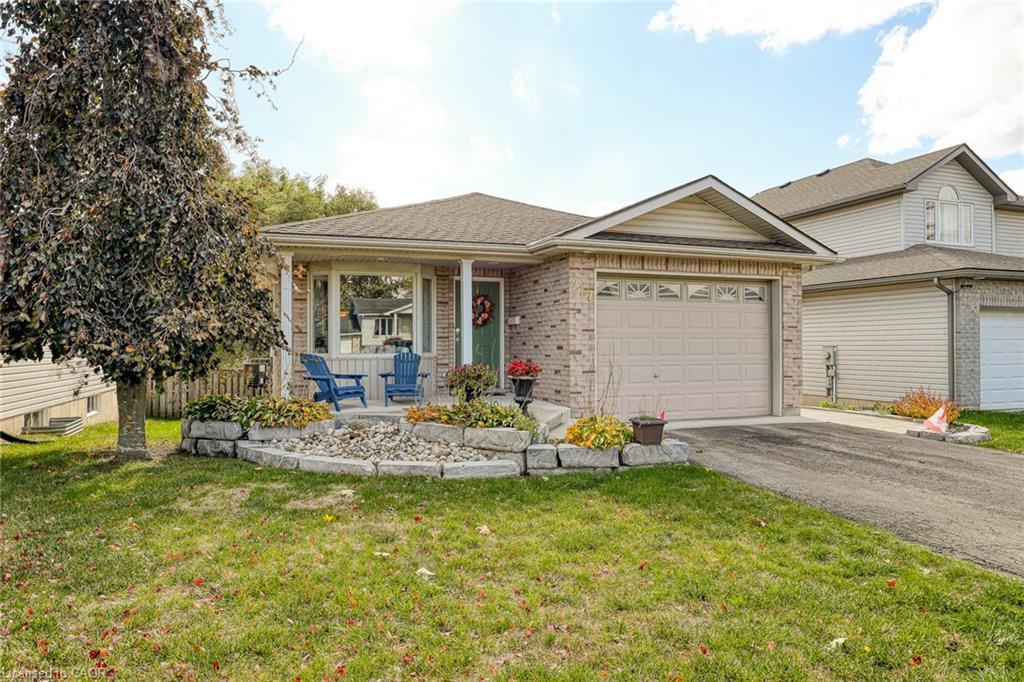 217 North Street E, Tillsonburg, ON - Outdoor