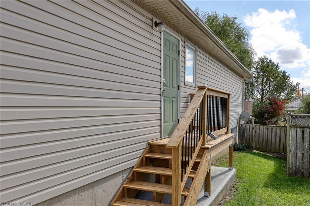 217 North Street E, Tillsonburg, ON - Outdoor With Exterior