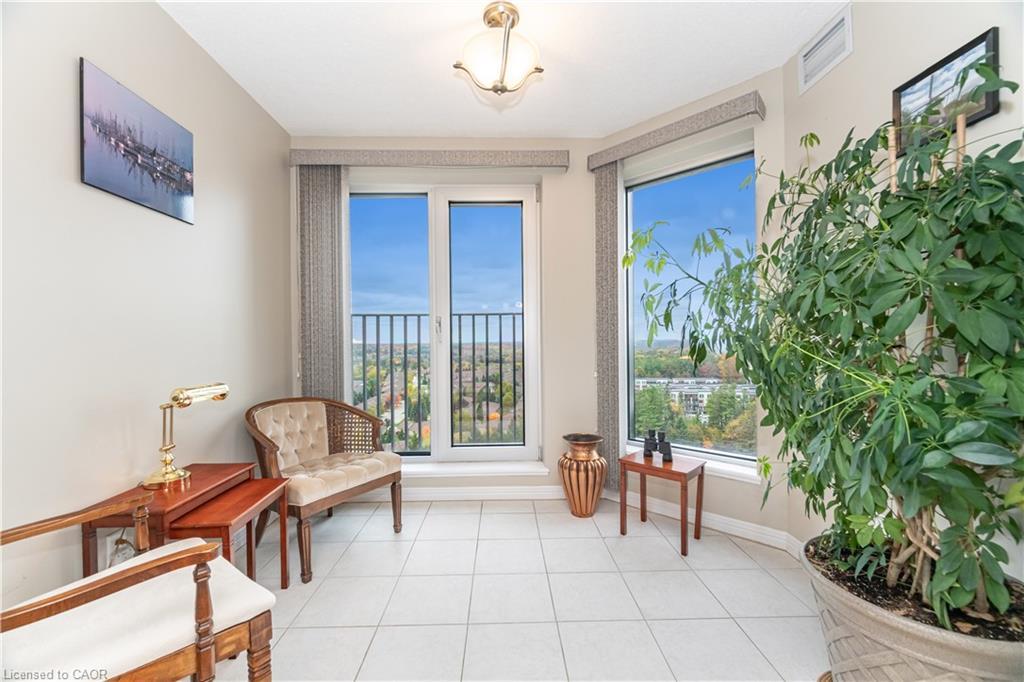 1602-190 Hespeler Road, Cambridge, ON - Indoor Photo Showing Other Room