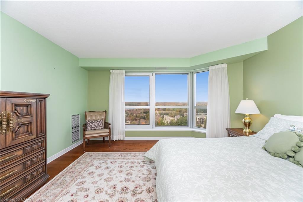 1602-190 Hespeler Road, Cambridge, ON - Indoor Photo Showing Bedroom