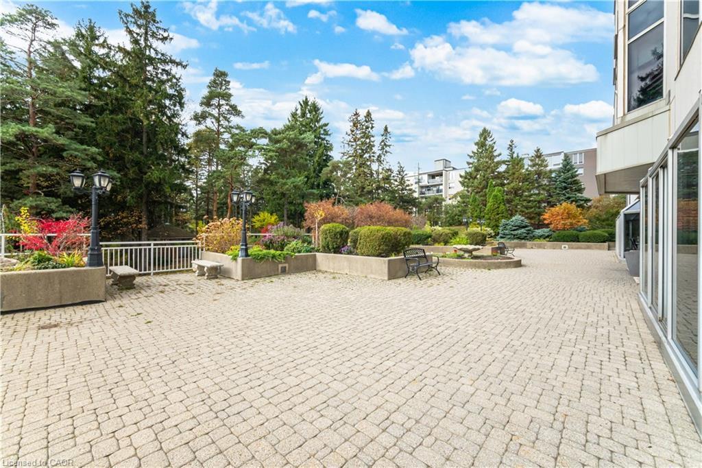 1602-190 Hespeler Road, Cambridge, ON - Outdoor