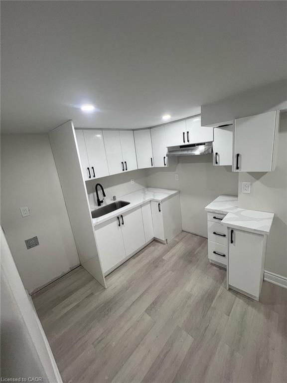 Bsmt-19 Routley Street, Kitchener, ON - Indoor Photo Showing Kitchen
