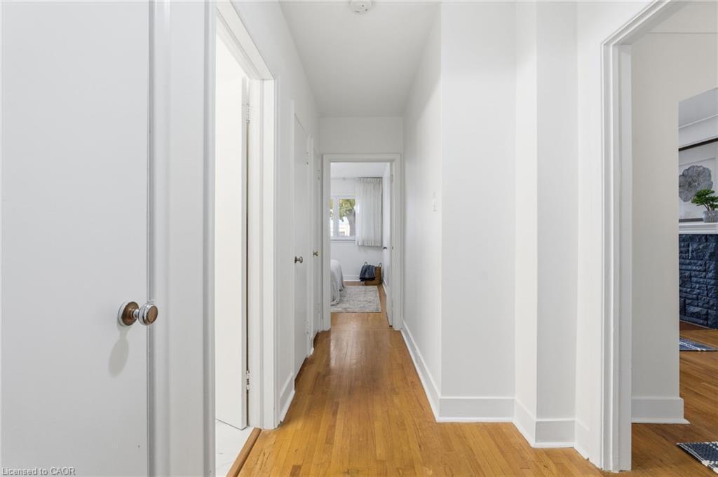 53 Livingston Avenue, Grimsby, ON - Indoor Photo Showing Other Room