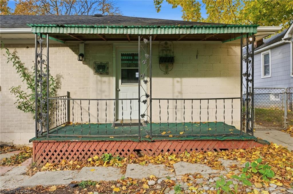 53 Livingston Avenue, Grimsby, ON - Outdoor