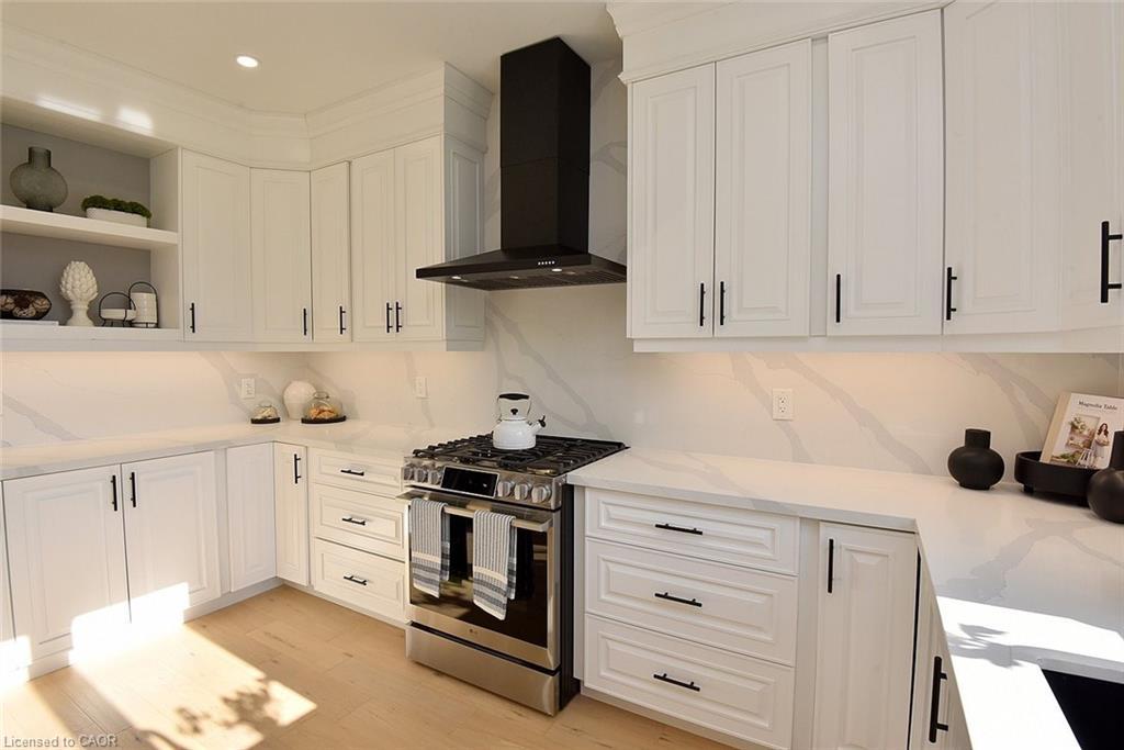796 Highway 6, Haldimand County, ON - Indoor Photo Showing Kitchen