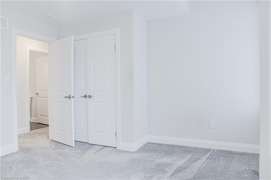 241 Raspberry Place, Waterloo, ON - Indoor Photo Showing Other Room