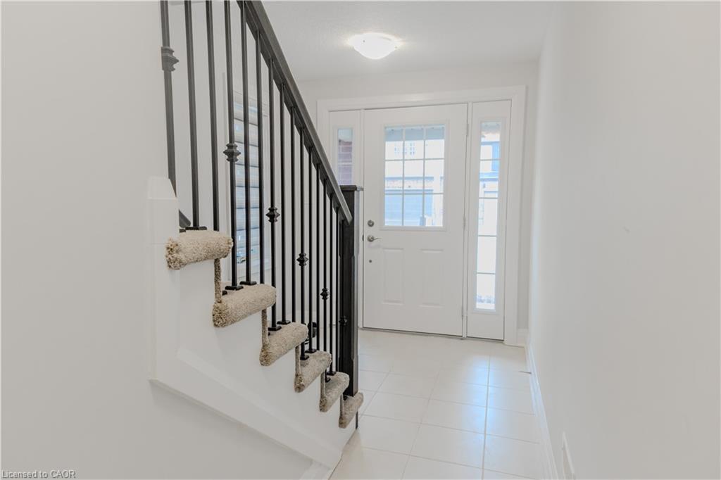 241 Raspberry Place, Waterloo, ON - Indoor Photo Showing Other Room