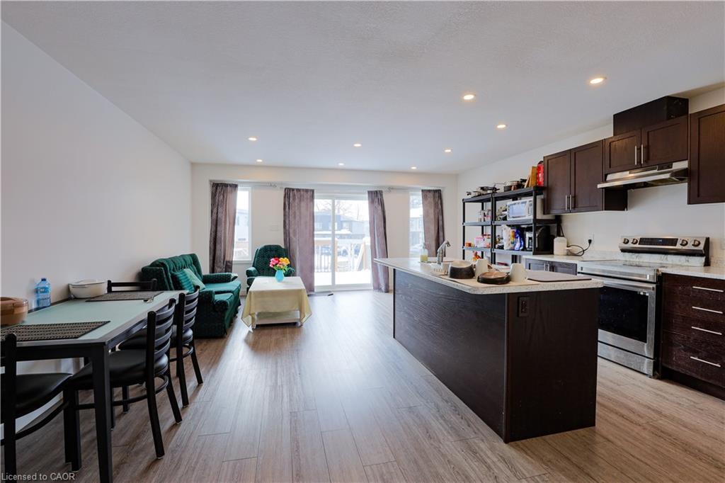 105 Pony Way, Kitchener, ON - Indoor