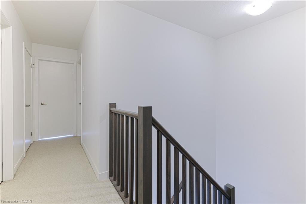 105 Pony Way, Kitchener, ON - Indoor Photo Showing Other Room