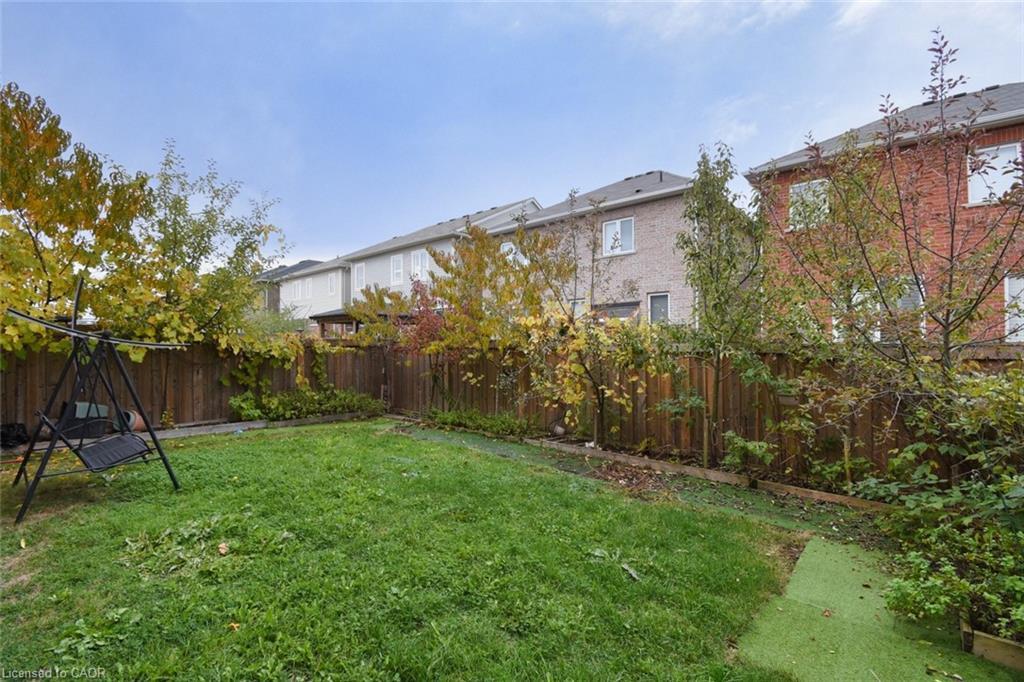 56 Forest Ridge Drive, Waterdown, ON - Outdoor