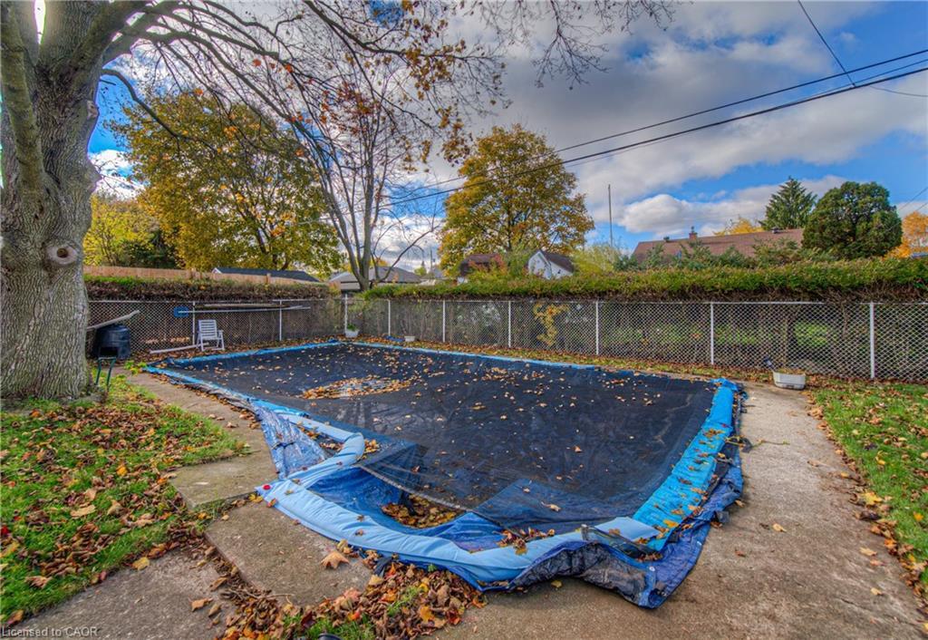 78 Dudhope Avenue, Cambridge, ON - Outdoor