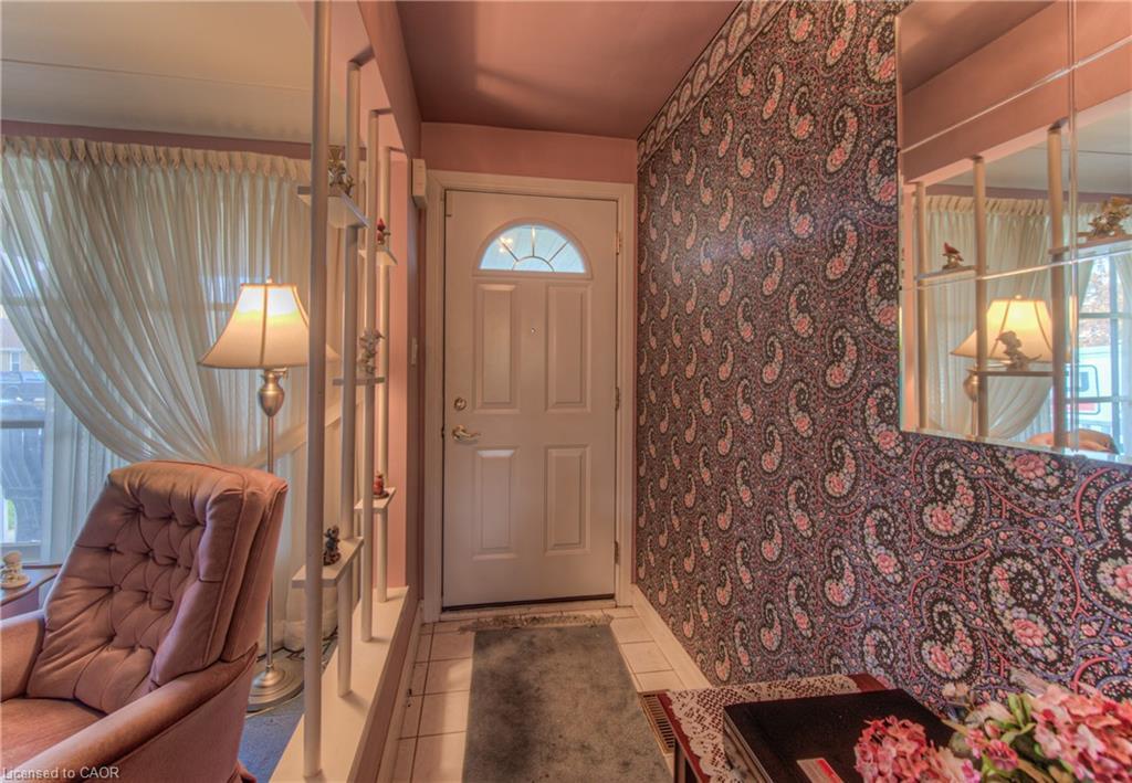 78 Dudhope Avenue, Cambridge, ON - Indoor Photo Showing Other Room