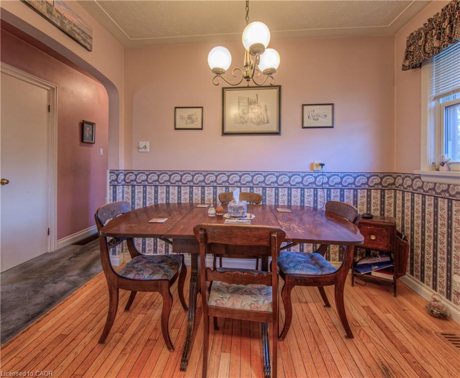 78 Dudhope Avenue, Cambridge, ON - Indoor Photo Showing Dining Room