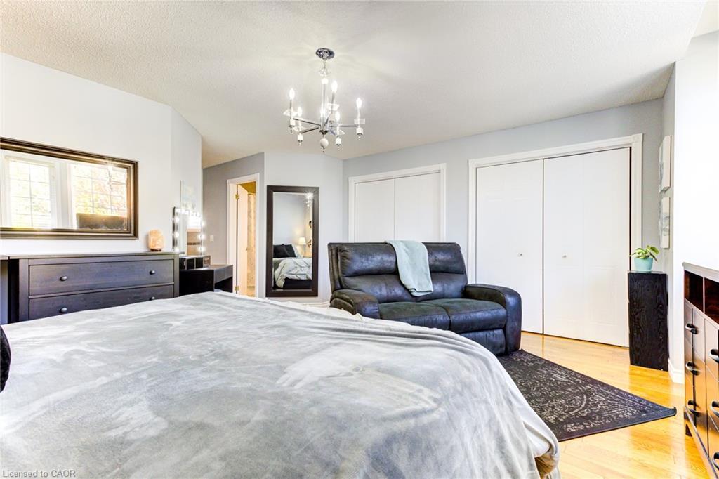 39 Karalee Crescent, Cambridge, ON - Indoor Photo Showing Bedroom