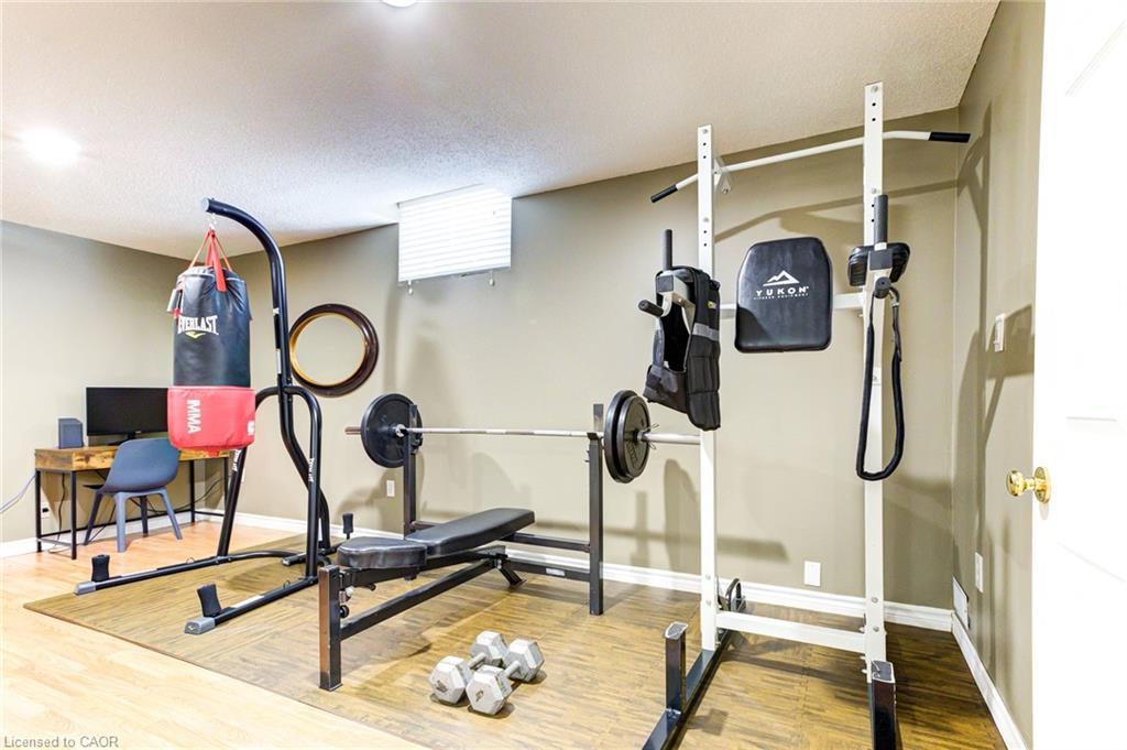 39 Karalee Crescent, Cambridge, ON - Indoor Photo Showing Gym Room