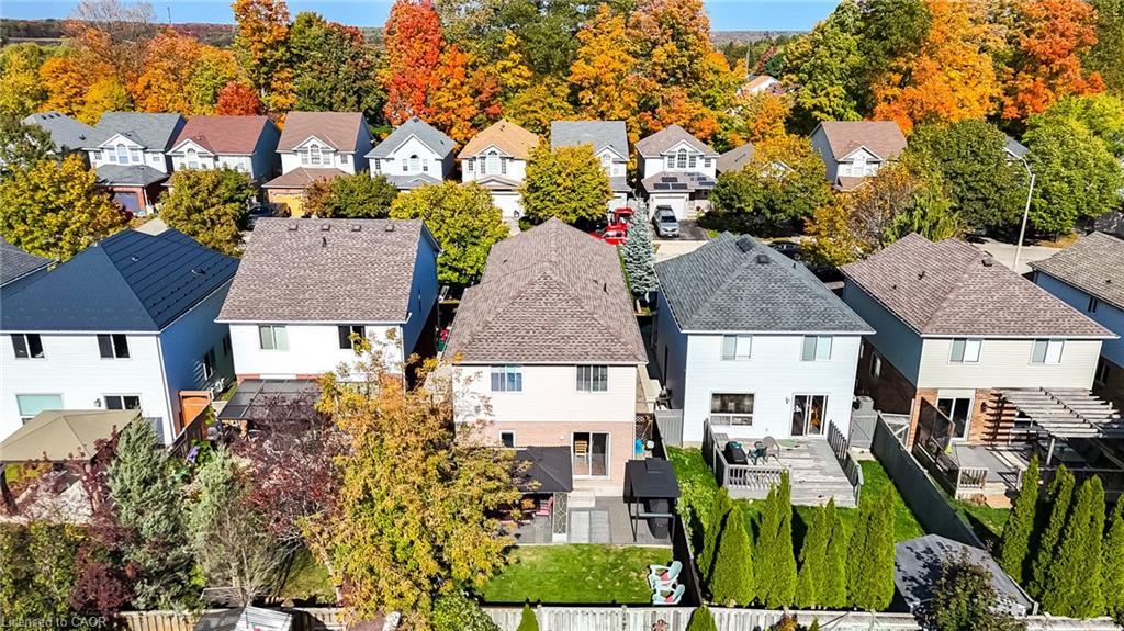 39 Karalee Crescent, Cambridge, ON - Outdoor