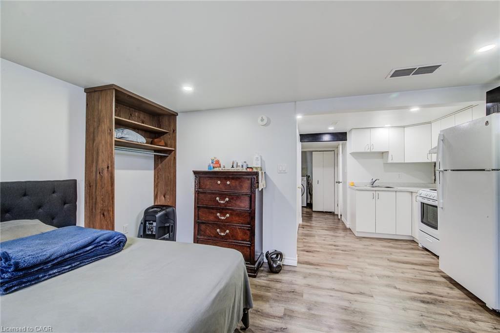 67 Burns Drive, Guelph, ON - Indoor