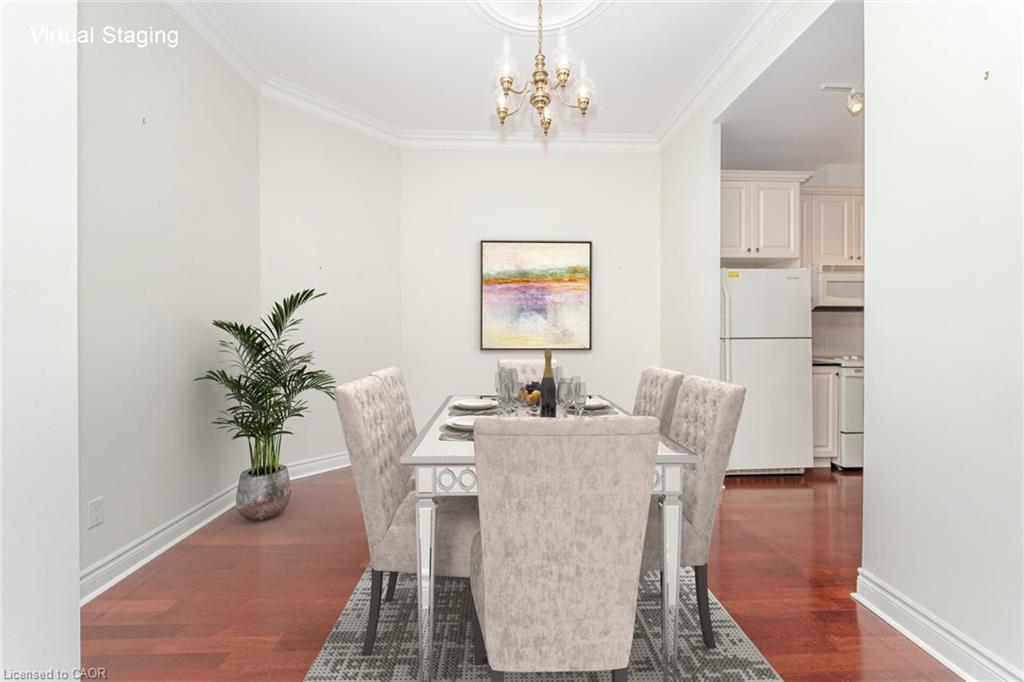 Ph07-3085 Bloor Street W, Etobicoke, ON - Indoor Photo Showing Dining Room