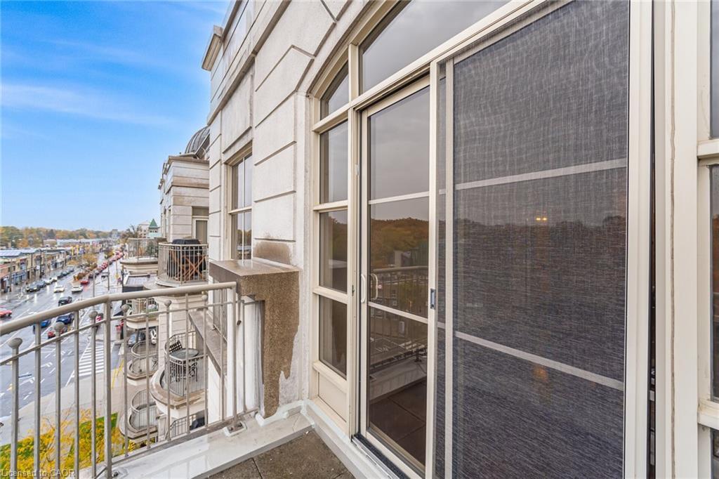 Ph07-3085 Bloor Street W, Etobicoke, ON - Outdoor With Exterior