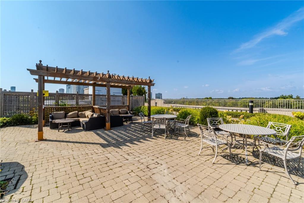 Ph07-3085 Bloor Street W, Etobicoke, ON - Outdoor