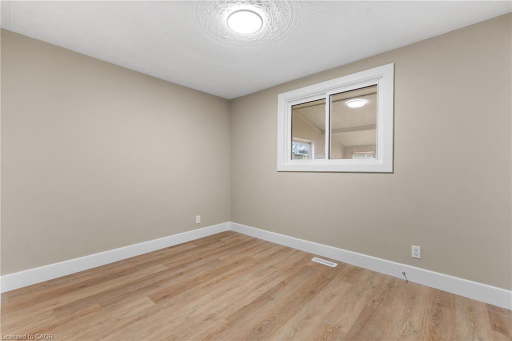 58 Selkirk Drive, Kitchener, ON - Indoor Photo Showing Other Room