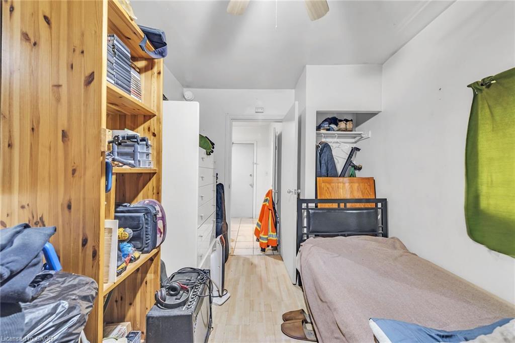 1367 Cannon Street E, Hamilton, ON - Indoor