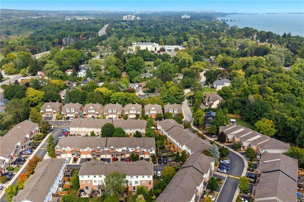 41-710 Spring Gardens Road, Burlington, ON - Outdoor With View