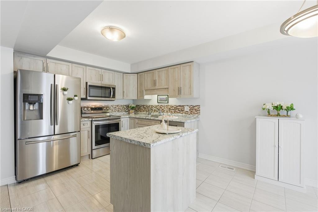 45-340 Prospect Point, Ridgeway, ON - Indoor Photo Showing Kitchen