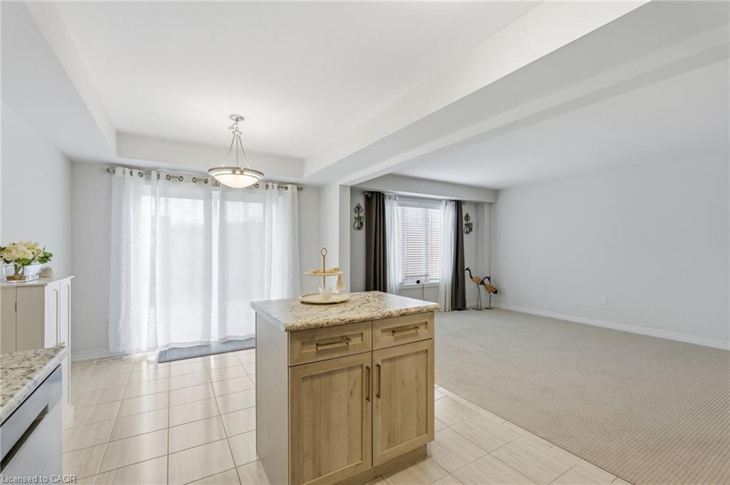 45-340 Prospect Point, Ridgeway, ON - Indoor Photo Showing Other Room