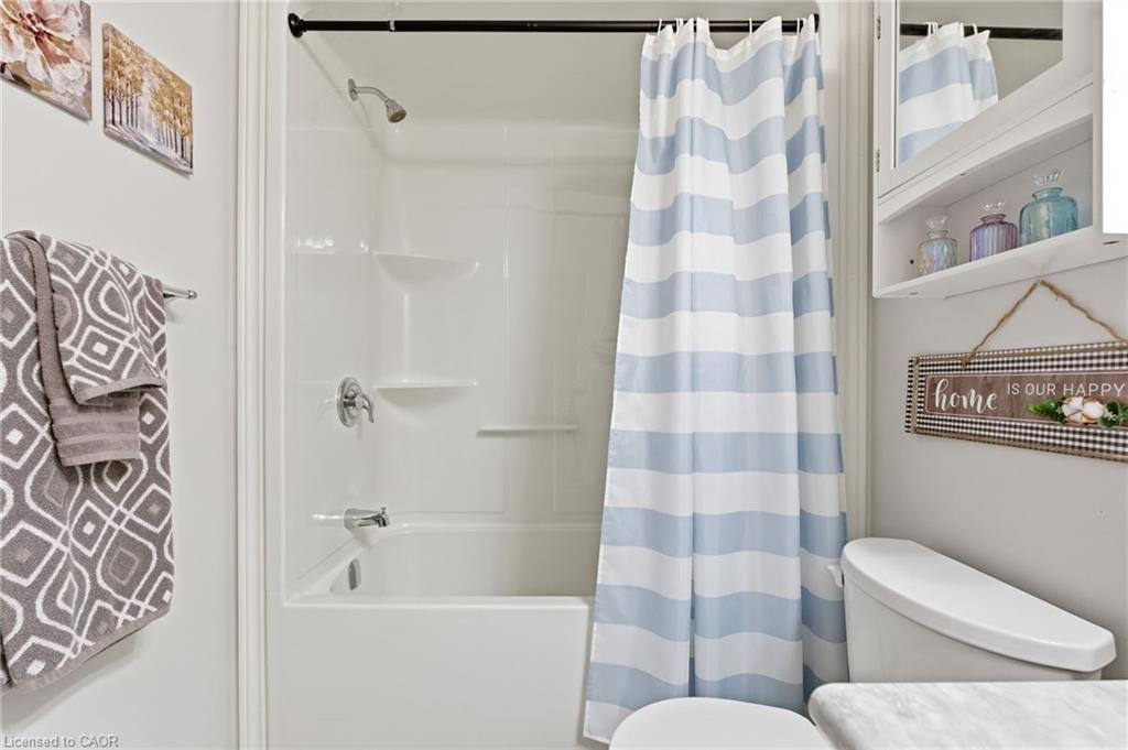 45-340 Prospect Point, Ridgeway, ON - Indoor Photo Showing Bathroom