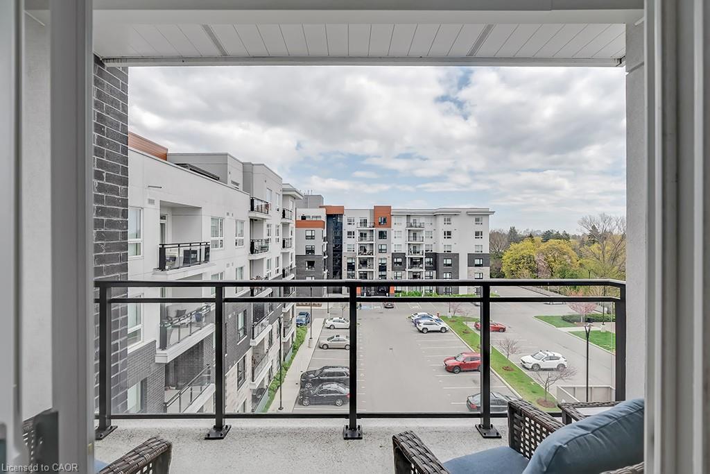 502-320 Plains Road E, Burlington, ON - Outdoor With Balcony