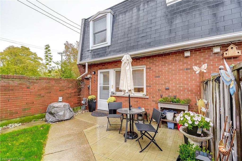 35-132 Barlake Avenue, Hamilton, ON - Outdoor With Deck Patio Veranda With Exterior