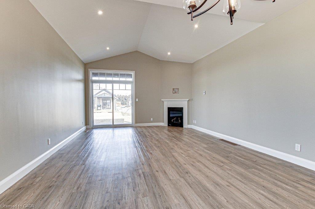 383 Argyle Avenue, Delhi, ON - Indoor With Fireplace