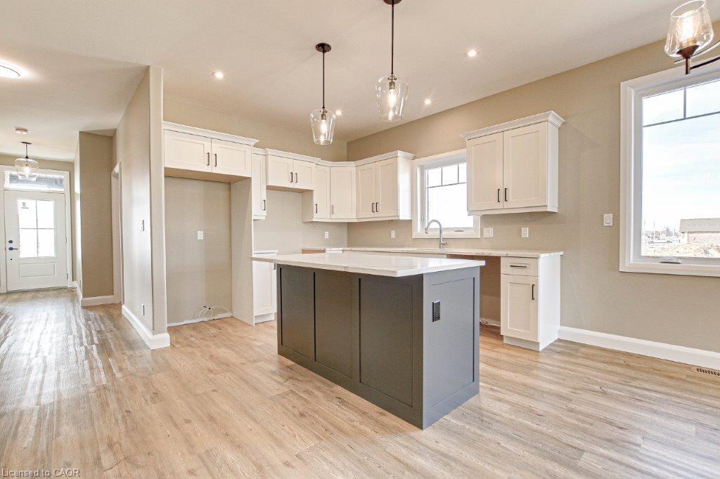 383 Argyle Avenue, Delhi, ON - Indoor Photo Showing Kitchen
