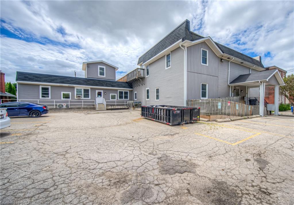 1123 Queenston Road, Cambridge, ON - Outdoor With Exterior