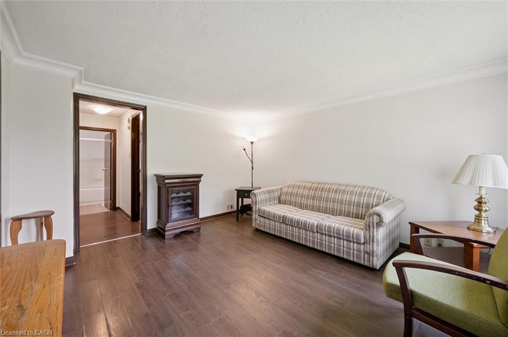 321 Vine Street, Cambridge, ON - Indoor