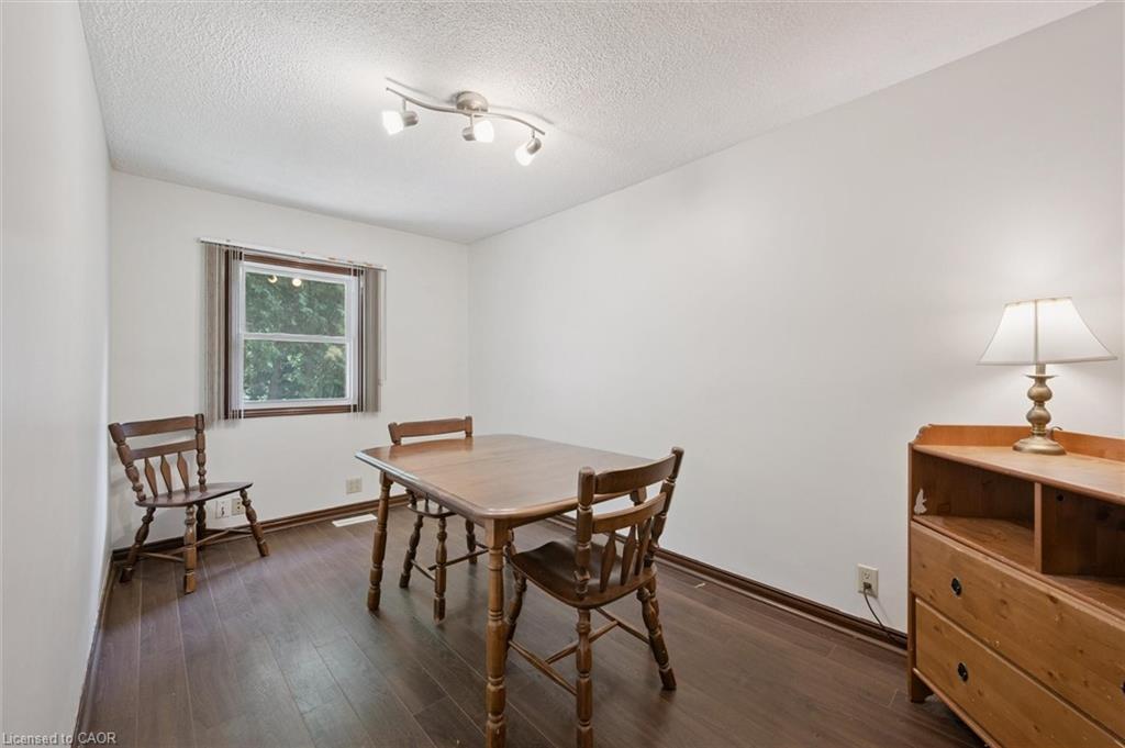 321 Vine Street, Cambridge, ON - Indoor