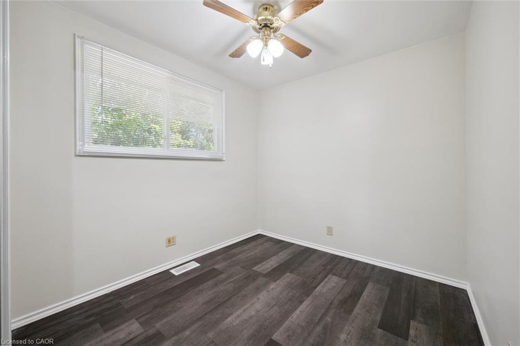 321 Vine Street, Cambridge, ON - Indoor Photo Showing Other Room