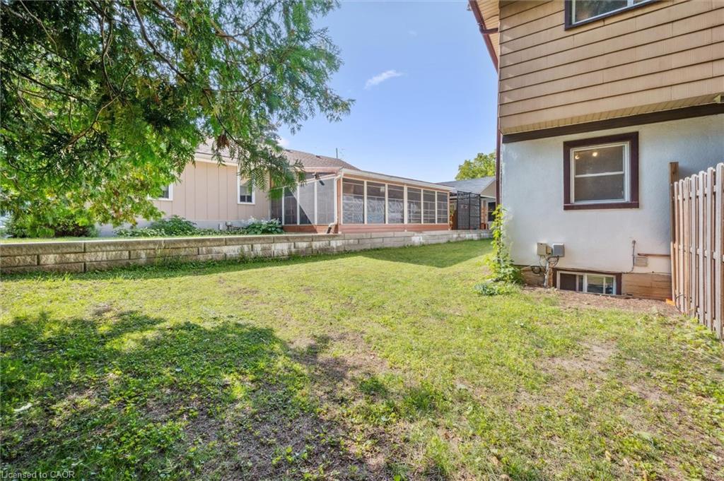 321 Vine Street, Cambridge, ON - Outdoor