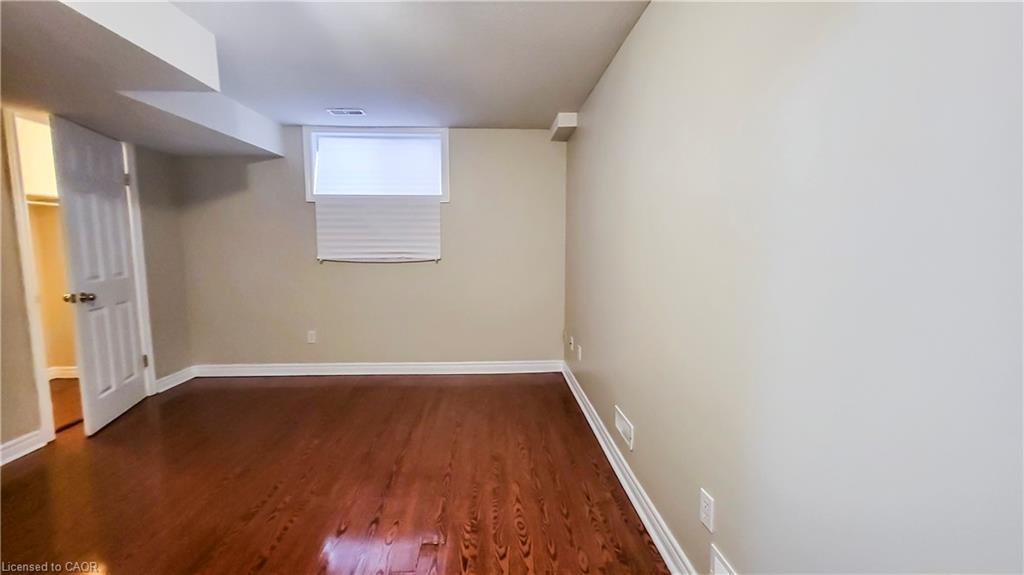 1-132 Udvari Crescent, Kitchener, ON - Indoor