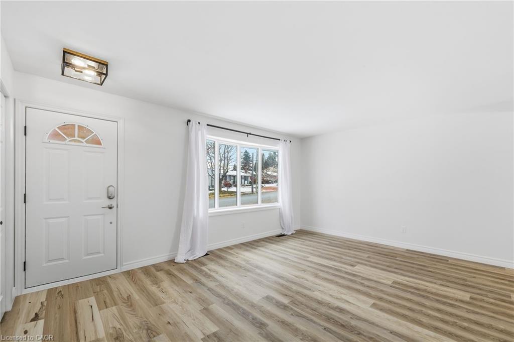73 Aldborough Avenue, St. Thomas, ON - Indoor Photo Showing Other Room