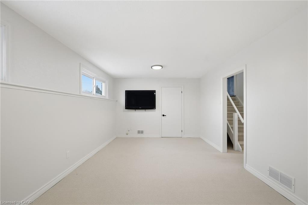 73 Aldborough Avenue, St. Thomas, ON - Indoor Photo Showing Other Room