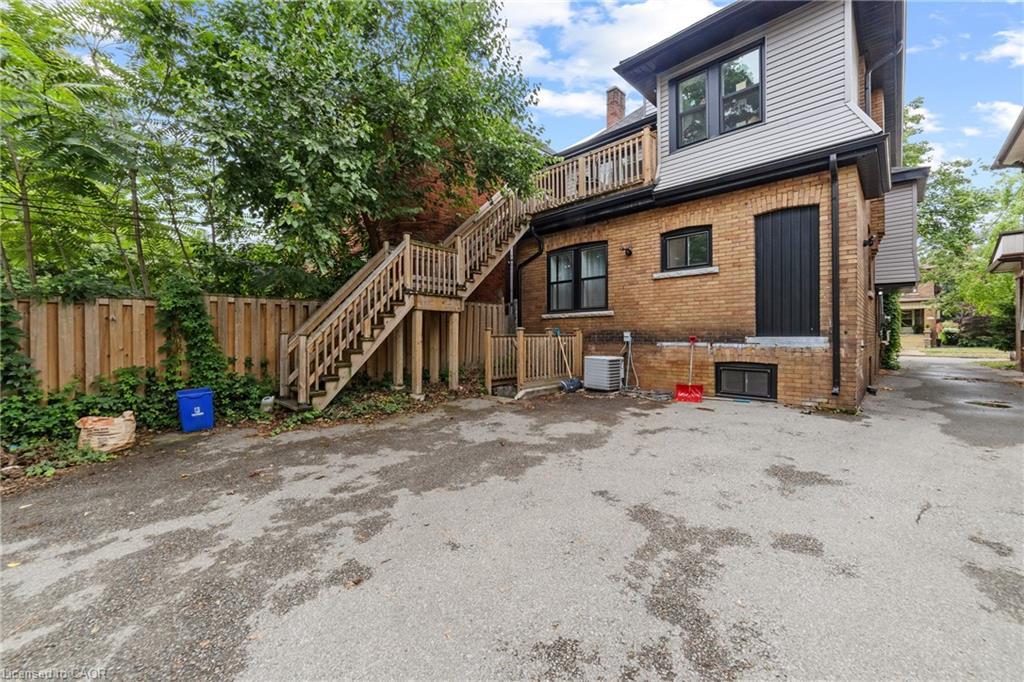 27 Melrose Avenue S, Hamilton, ON - Outdoor