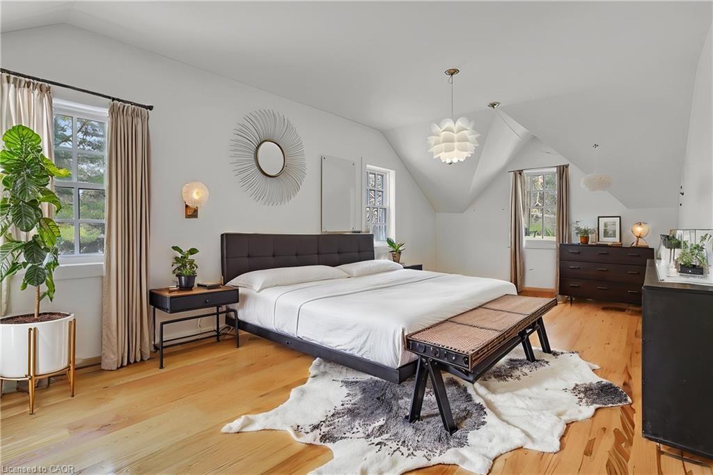 17 The Kirksway, Kitchener, ON - Indoor Photo Showing Bedroom